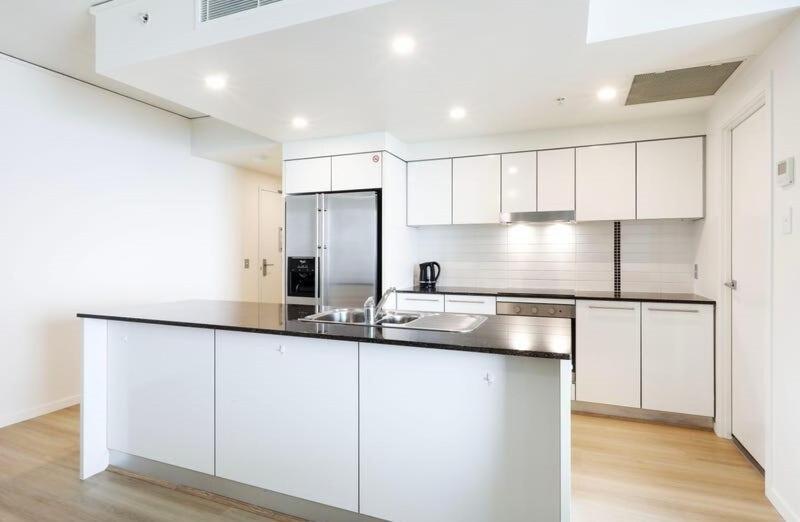 Apartment High Floor Ocean View - Sierra Broadbeach