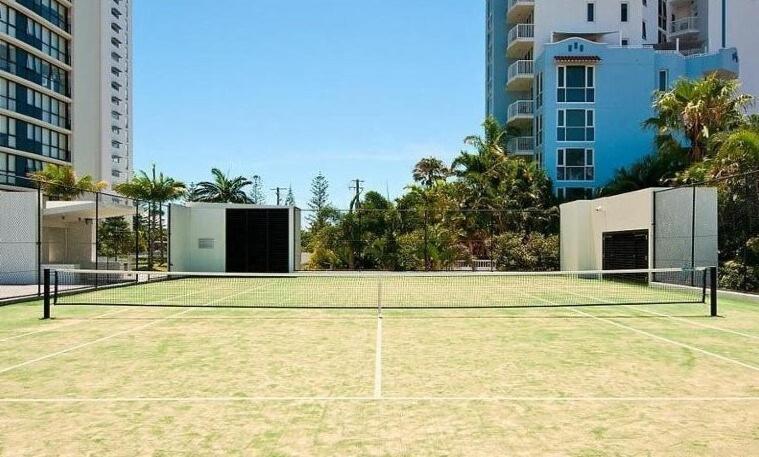 High Floor Ocean View - Sierra Broadbeach *